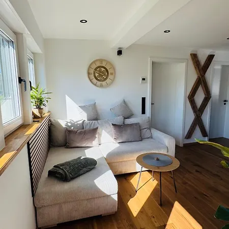 Klimatisierte Eifel-ferienwohnung 4pl2 Mechernich, Obergartzem, Satzvey - Nahe Krewelshof, Burg Satzvey & Phantasialand
