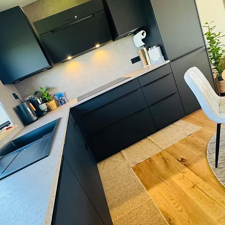 Klimatisierte Eifel-ferienwohnung 4pl2 Mechernich, Obergartzem, Satzvey - Nahe Krewelshof, Burg Satzvey & Phantasialand * Мехерних