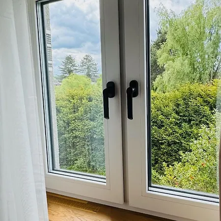 Klimatisierte Komfort-eifel-ferienwohnung Mechernich, Obergartzem, Satzvey - Nahe Krewelshof, Burg Satzvey & Phantasialand Apartmán *